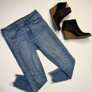 Sold | American Eagle Jeans 10 High Rise Jegging Crop Stretch Light Wash